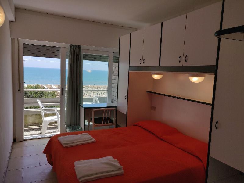 Hotel Ambra Lignano Sabbiadoro Dış mekan fotoğraf