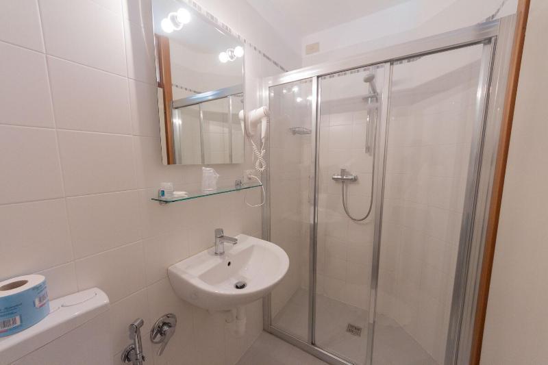 Hotel Ambra Lignano Sabbiadoro Dış mekan fotoğraf