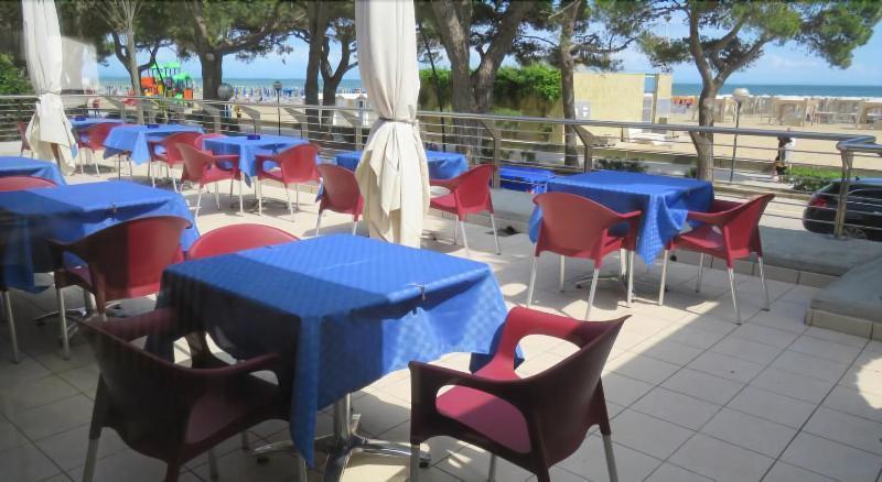 Hotel Ambra Lignano Sabbiadoro Dış mekan fotoğraf