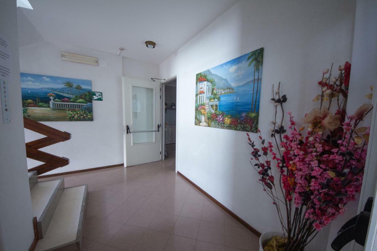 Hotel Ambra Lignano Sabbiadoro Dış mekan fotoğraf